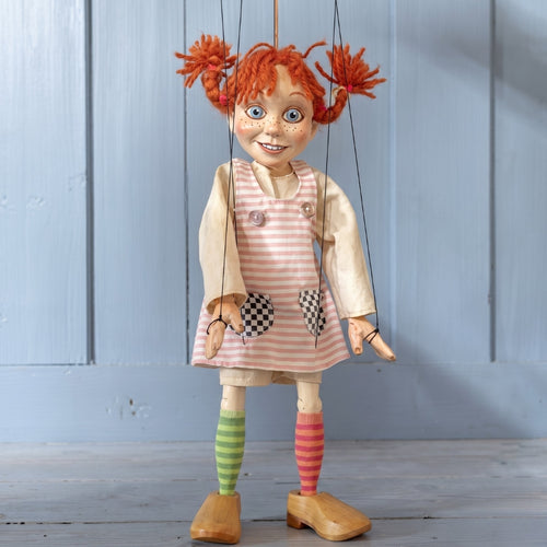 Puppets & Marionettes