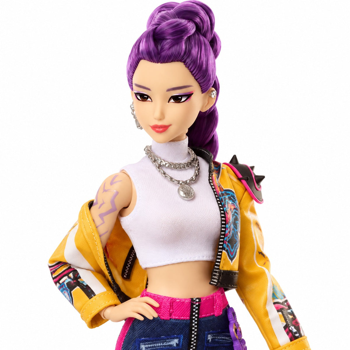 KPop Demon Hunters HUNTR/X Rumi Fashion Doll in Removable Look with Themed
