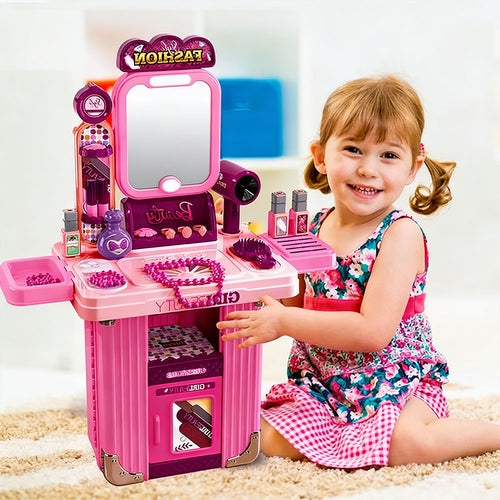 Dress Up & Pretend Play